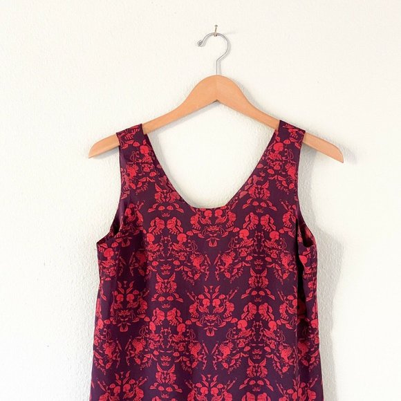 Cabi Purple And Pink Queen Print Sleeveless Tank - Picture 2 of 6
